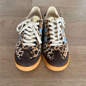 Women’s Gola Elan Sneaker, Size 7